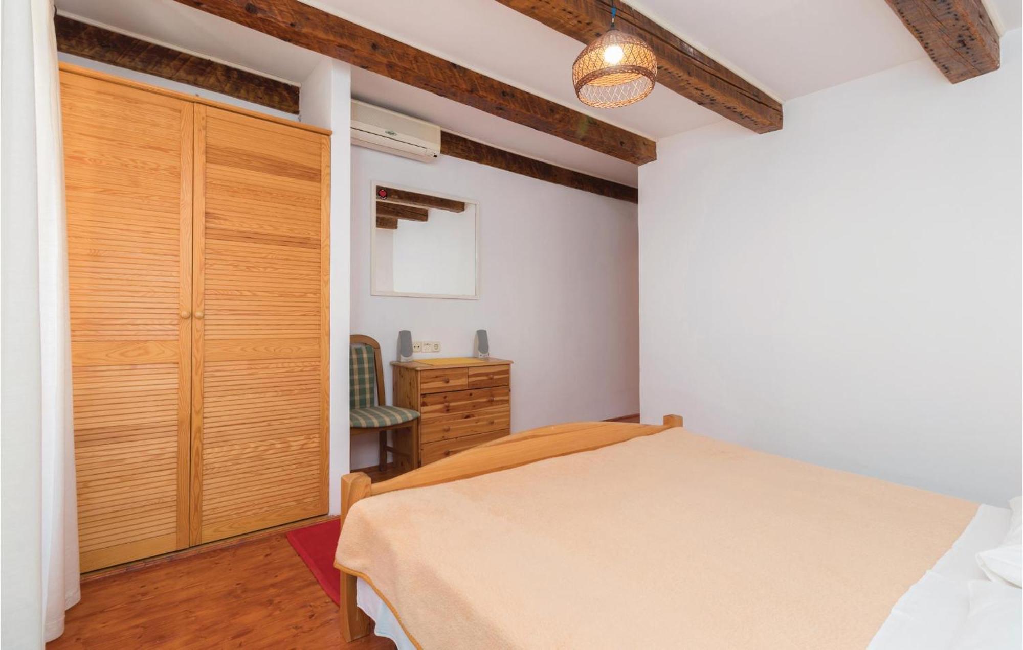 Lovely Home In Preko With Wifi Ngoại thất bức ảnh